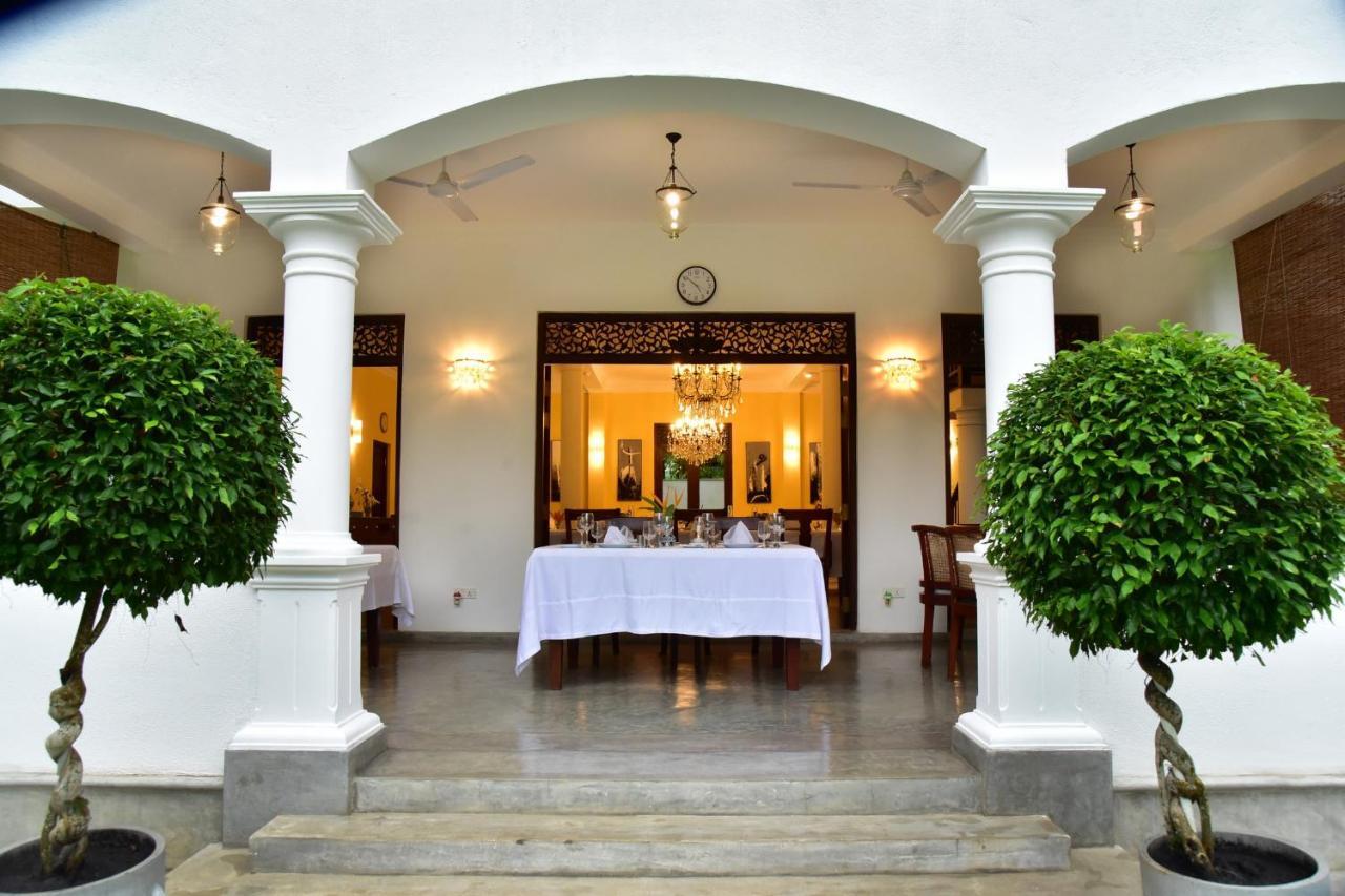 Boutique Villa Shanthi Hikkaduwa Exterior photo